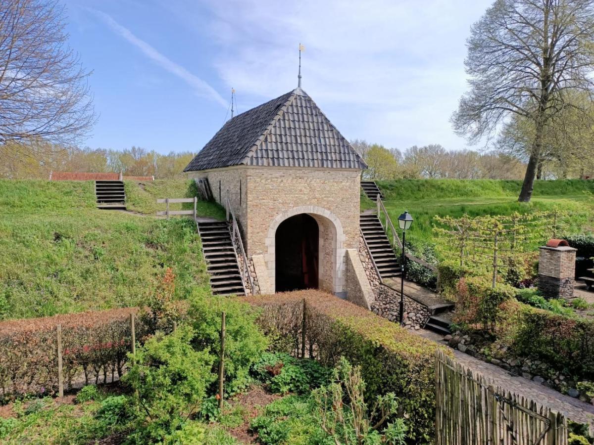 Bij De Friesche Poort Bed & Breakfast Bourtange Dış mekan fotoğraf